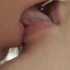 Kiss Me 2  (Deluxe) 29