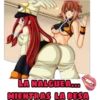 LA NALGUEA...
MIENTRAS LA BESA