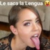 Le saca la Lengua