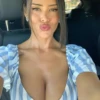 Car Kiss