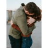 Kiss hug couple 3 21